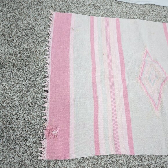 Vintage Pink Rug Indigenous Tapestry Knit Western Southwest - Picture 2 of 9